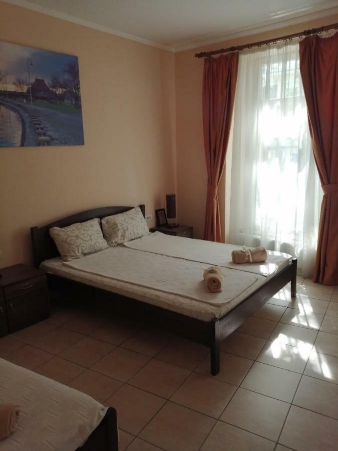 Guest House Best Food Subotica Ngoại thất bức ảnh